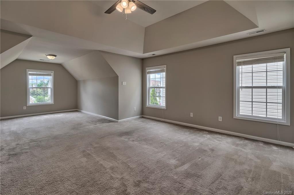 Moss Creek Village - Residential