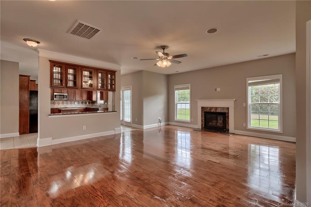 Moss Creek Village - Residential