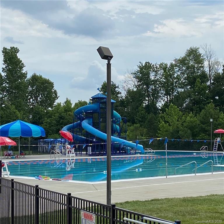 Moss Creek Village - Residential