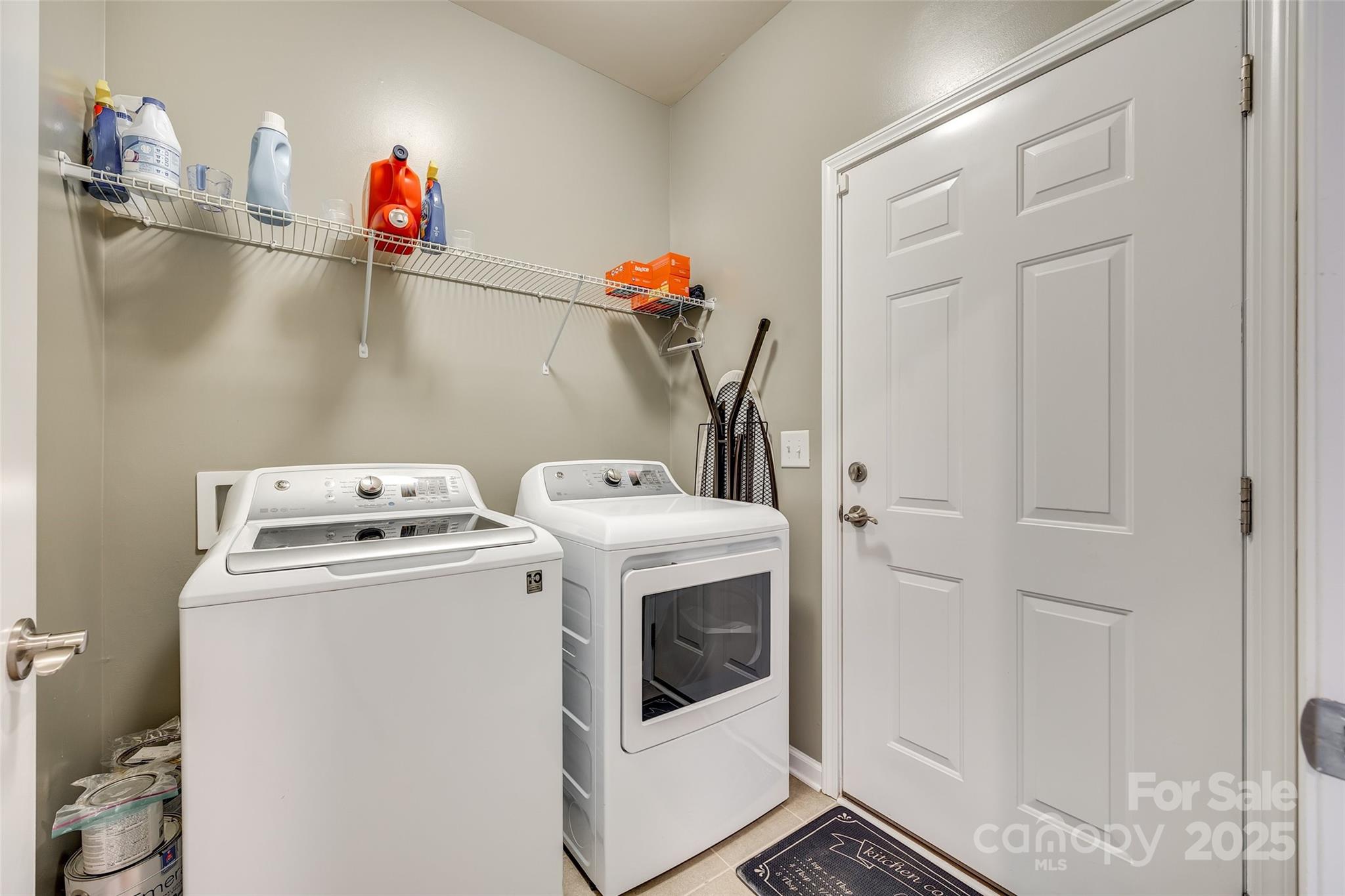 Summerhouse at Paddlers Cove - Residential