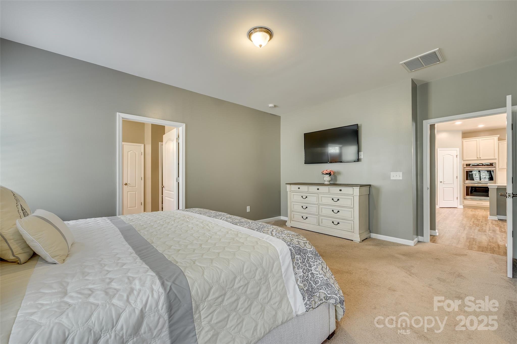 Summerhouse at Paddlers Cove - Residential