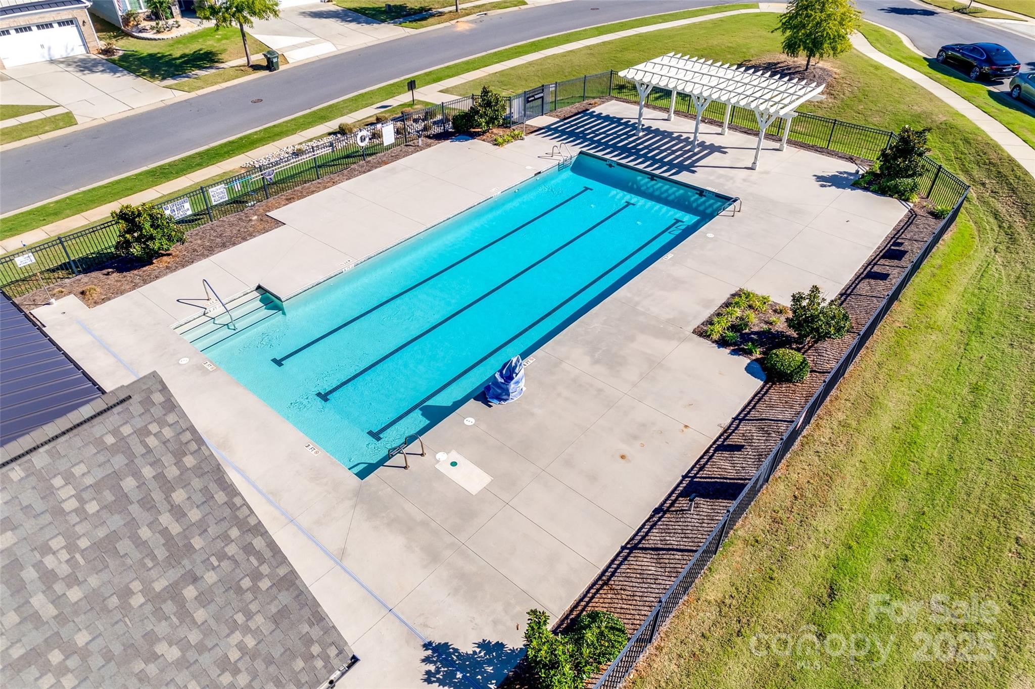 Summerhouse at Paddlers Cove - Residential