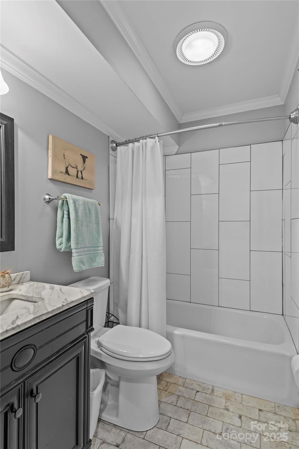 2502 Round Table Road D