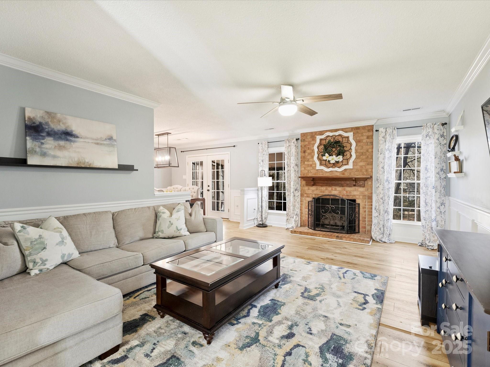 Wood Hollow - Residential