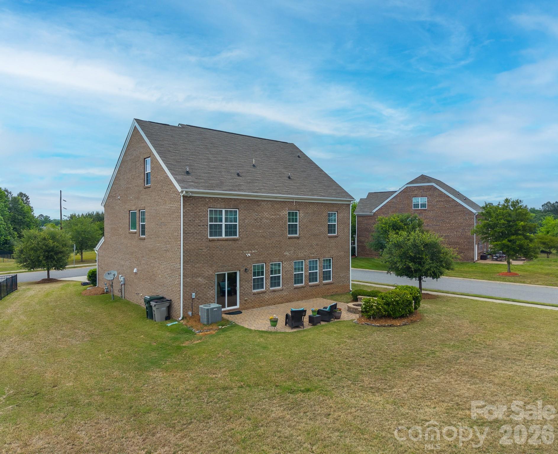 2617 Kinmere Drive
