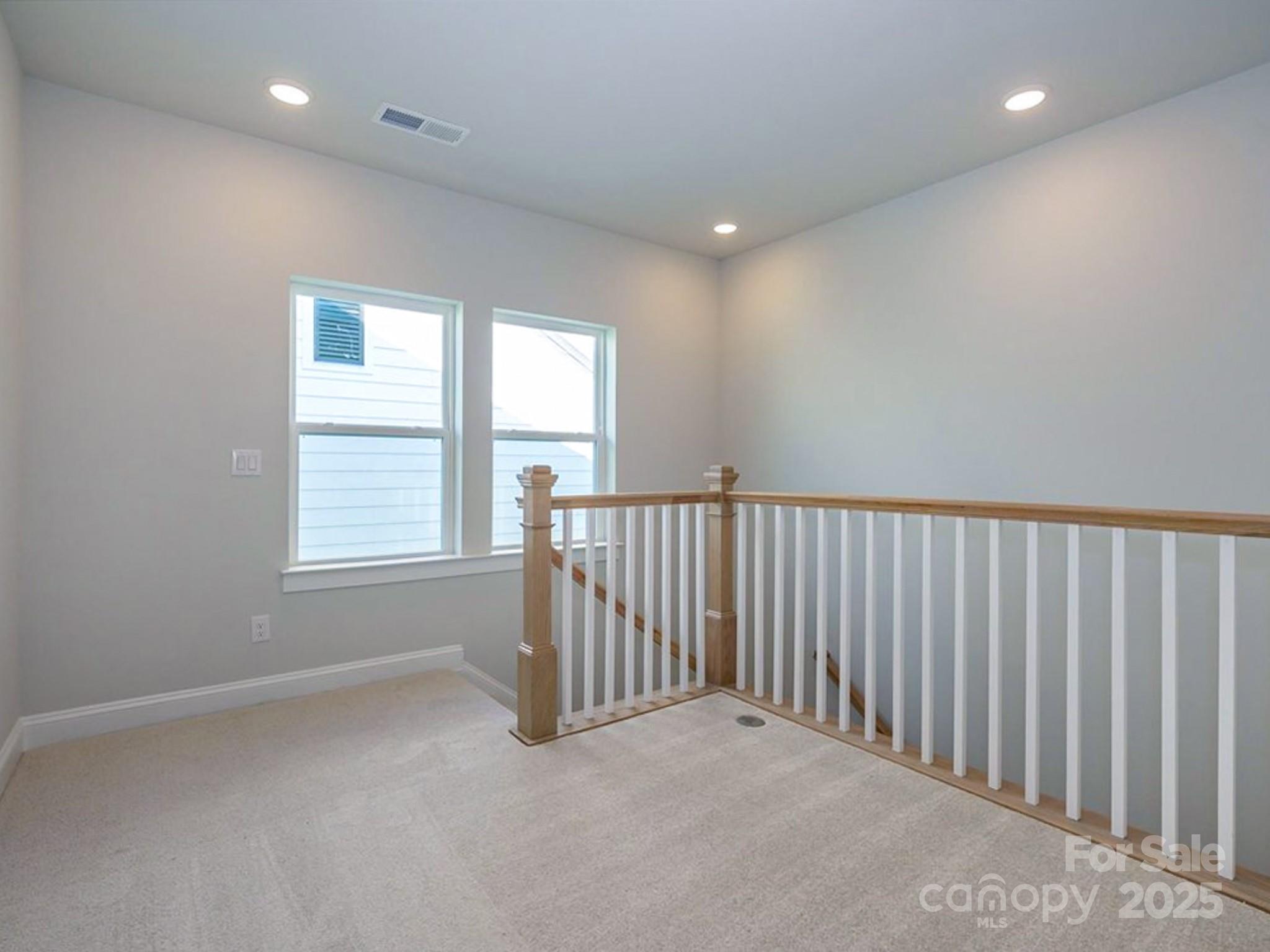 Encore at Streamside - Residential