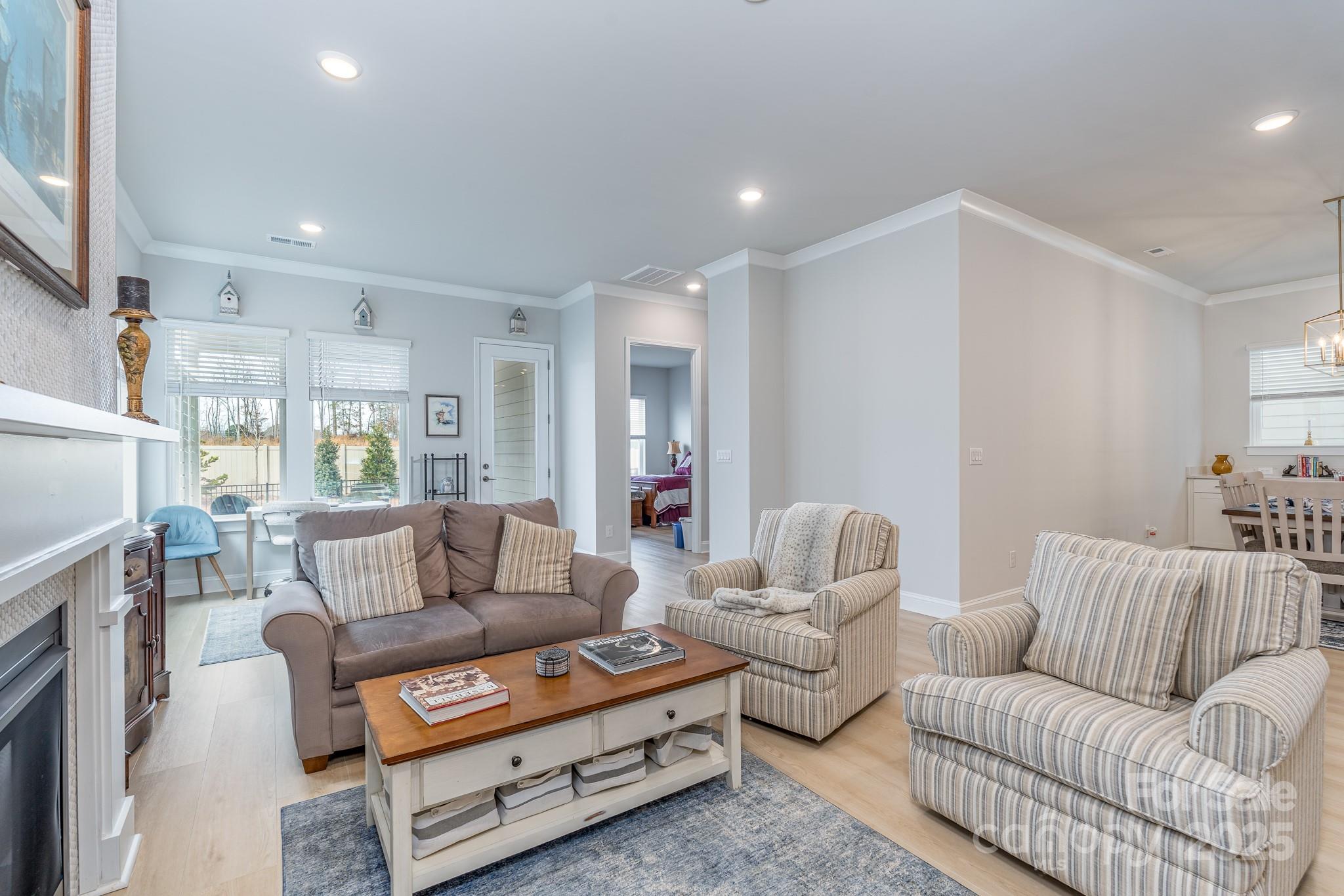 Encore at Streamside - Residential