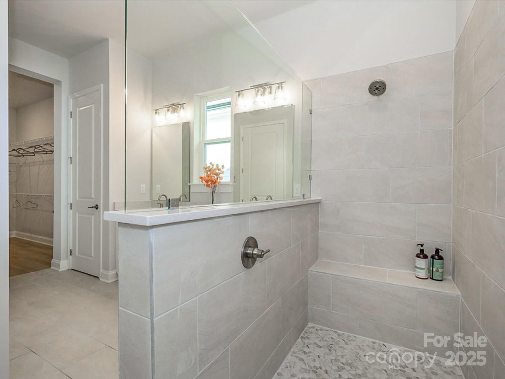 Encore at Streamside - Residential