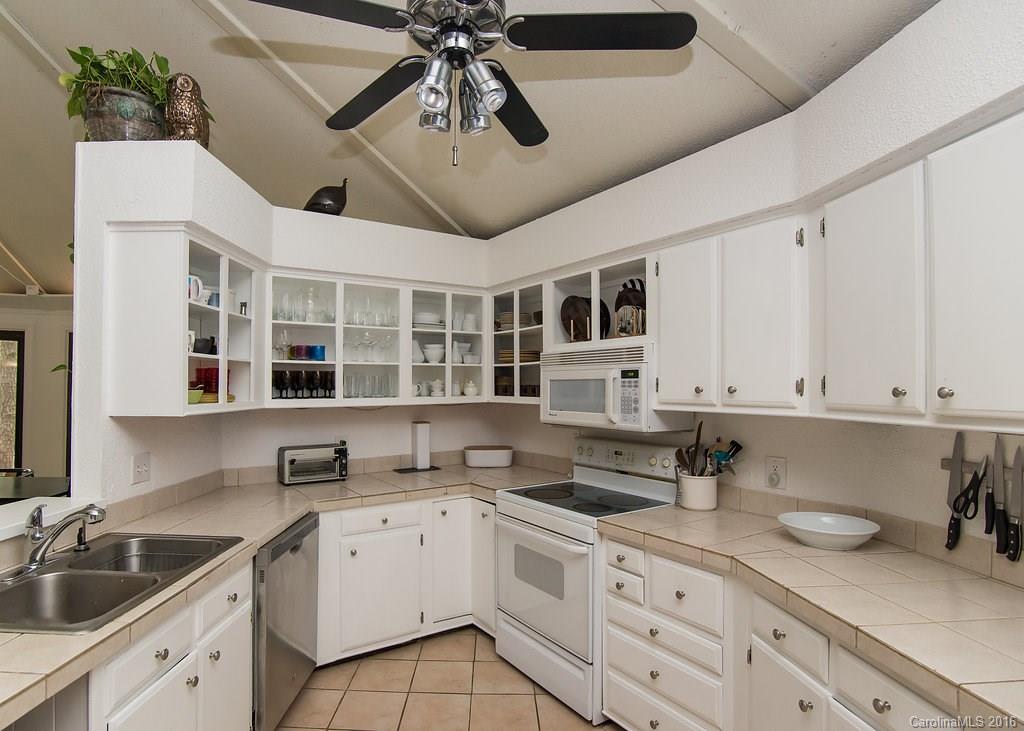 Tega Cay - Residential