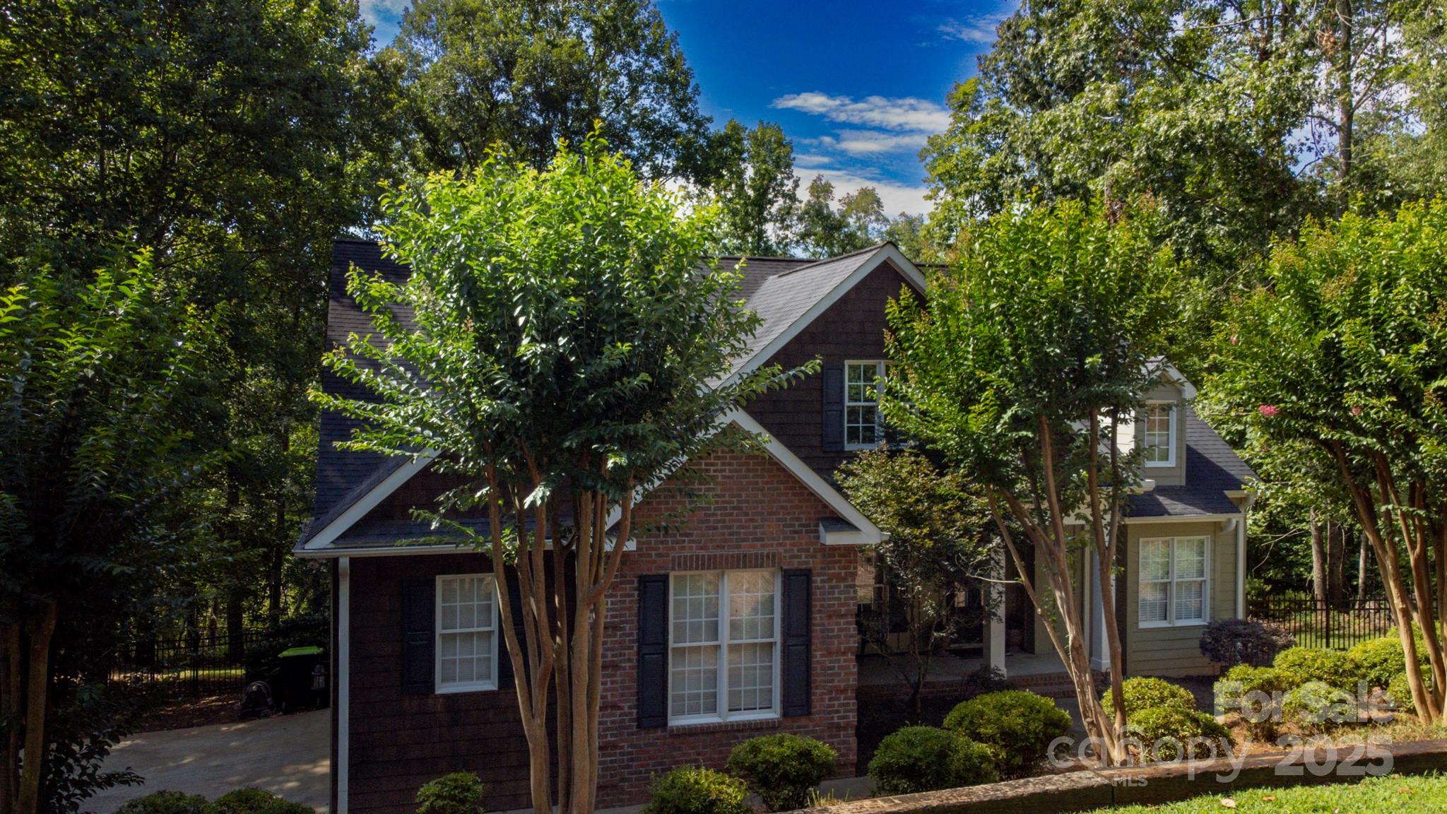 150 William Gilbert Loop