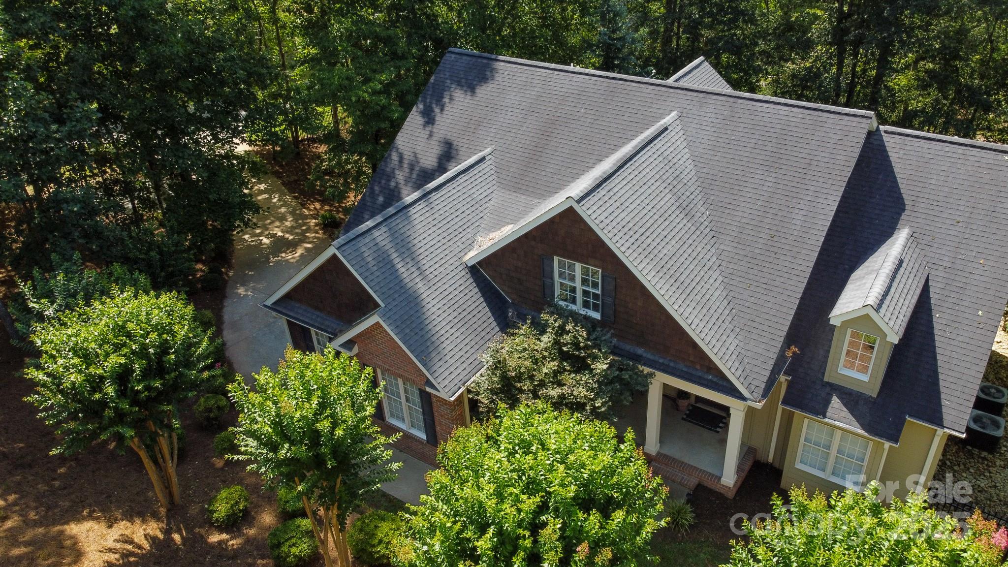 150 William Gilbert Loop