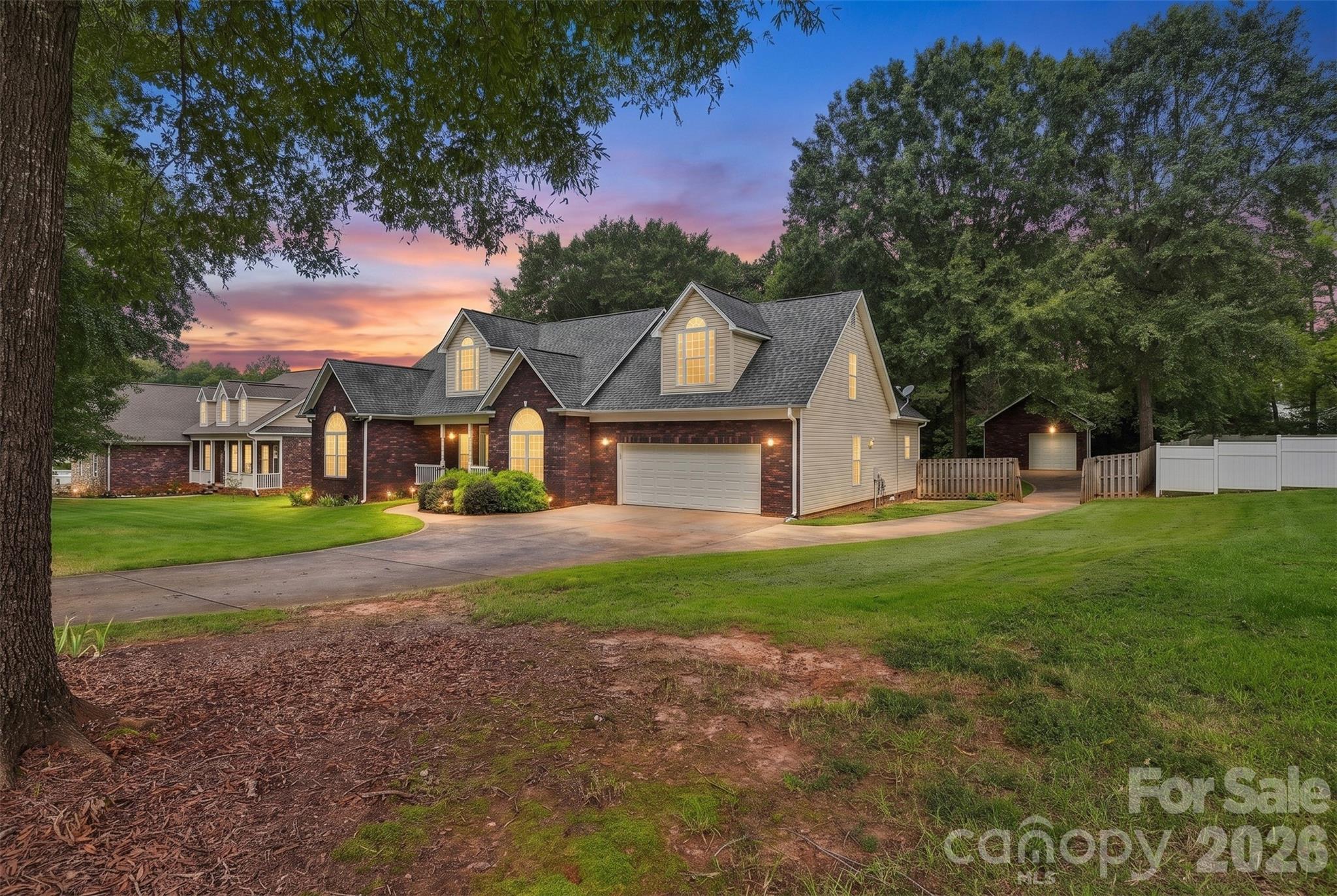 1524 Garrett Landen Drive