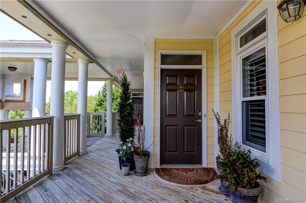 Harbor Point Village - Residential