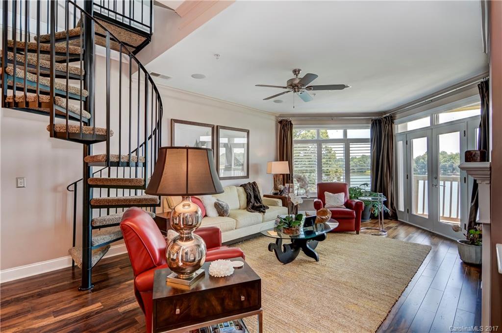 Harbor Point Village - Residential