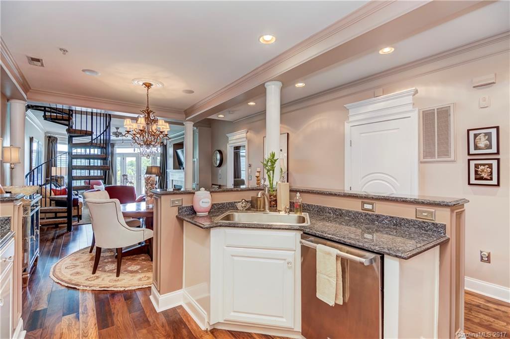 Harbor Point Village - Residential