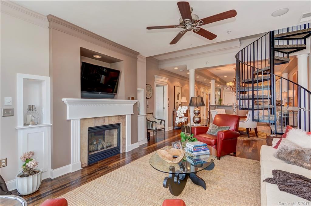 Harbor Point Village - Residential