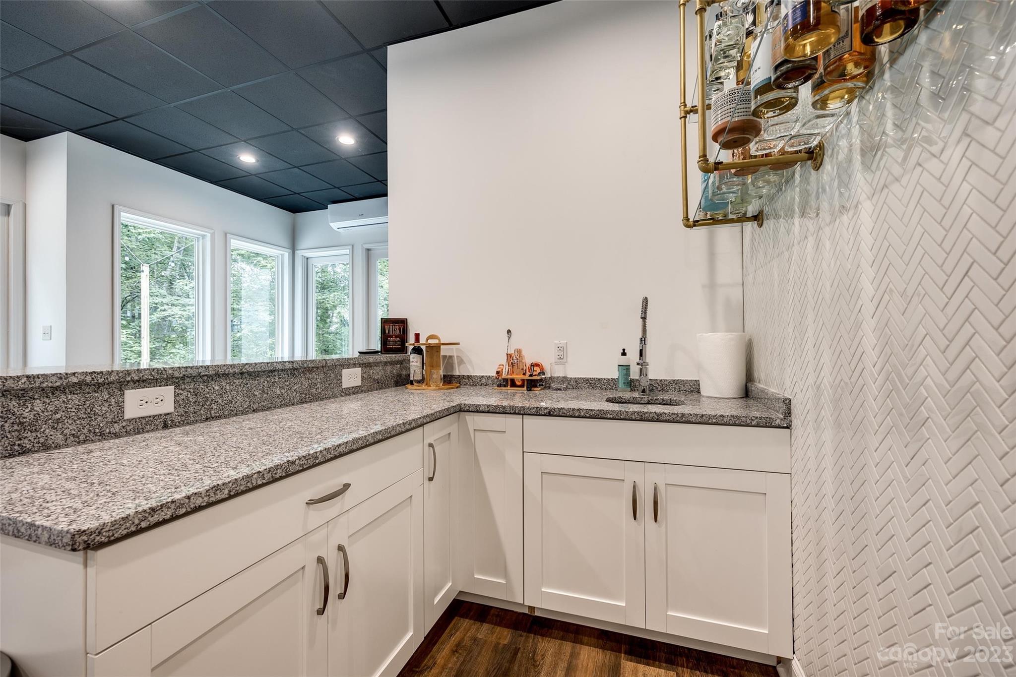 Heron Harbor - Residential