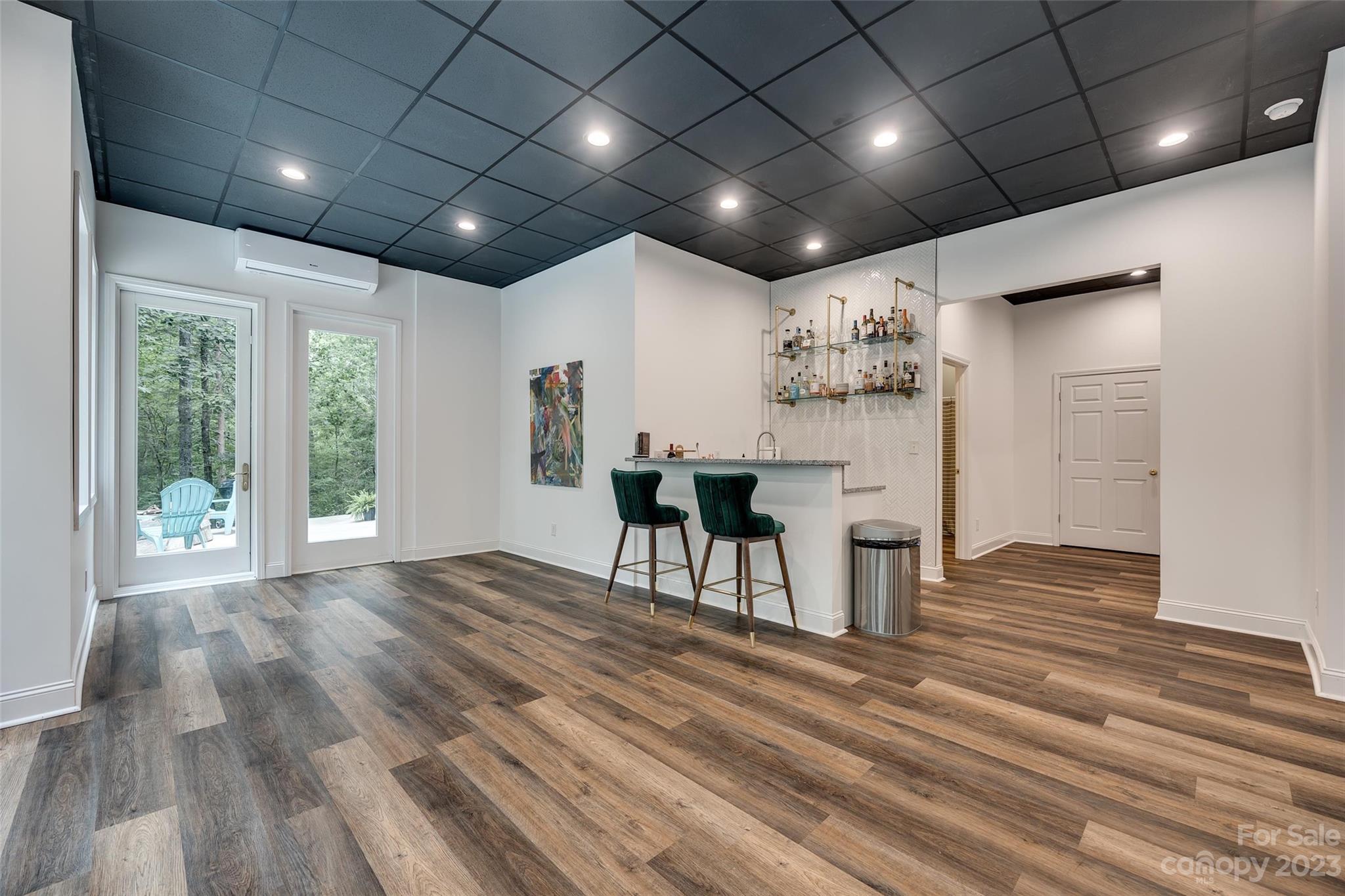 Heron Harbor - Residential