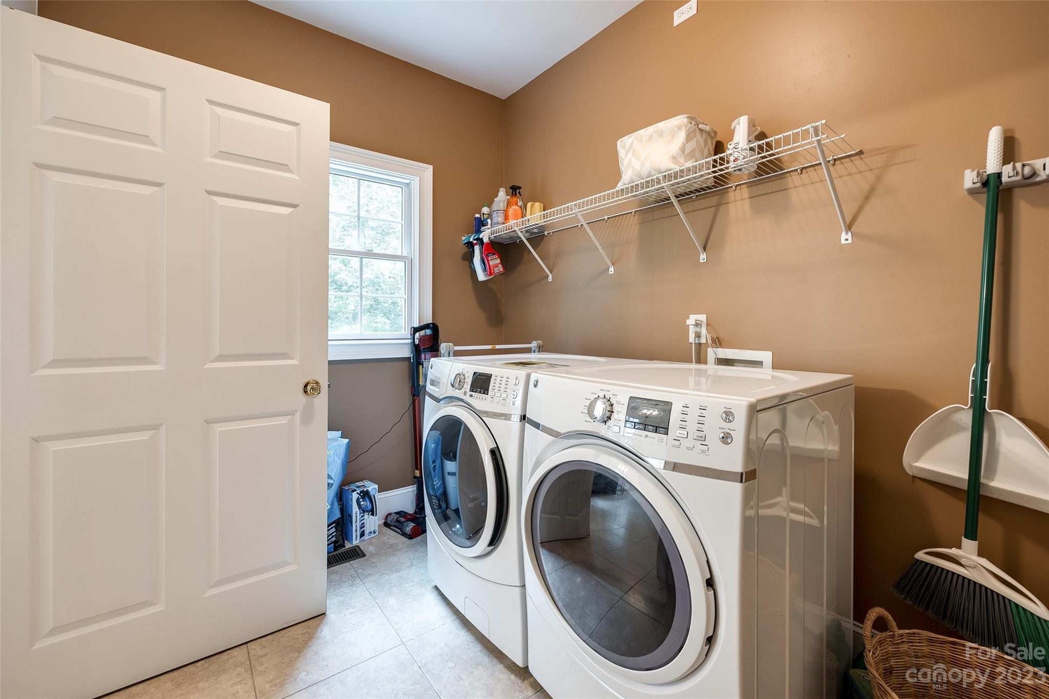 Heron Harbor - Residential