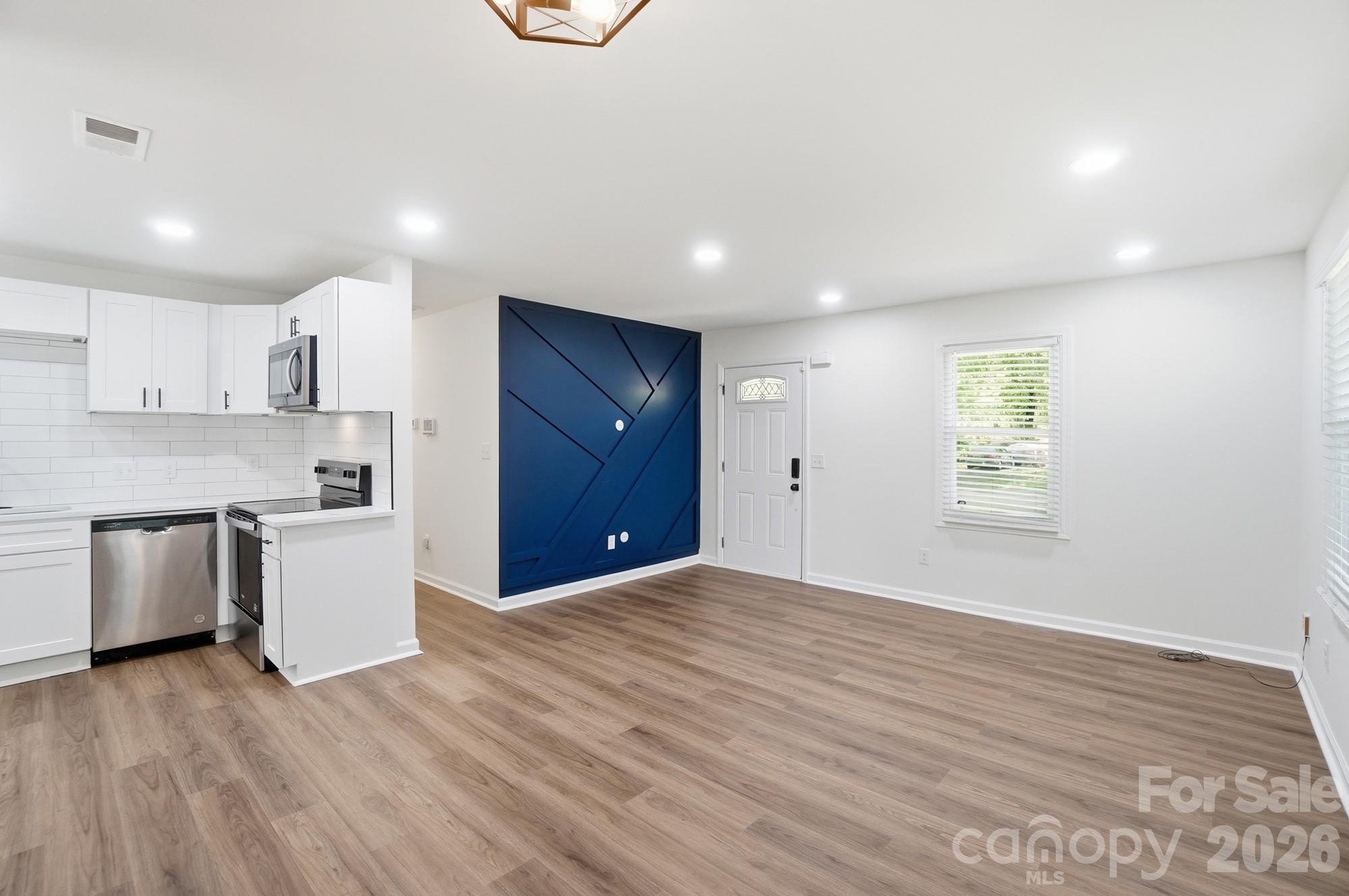 Hampshire Hills - Residential