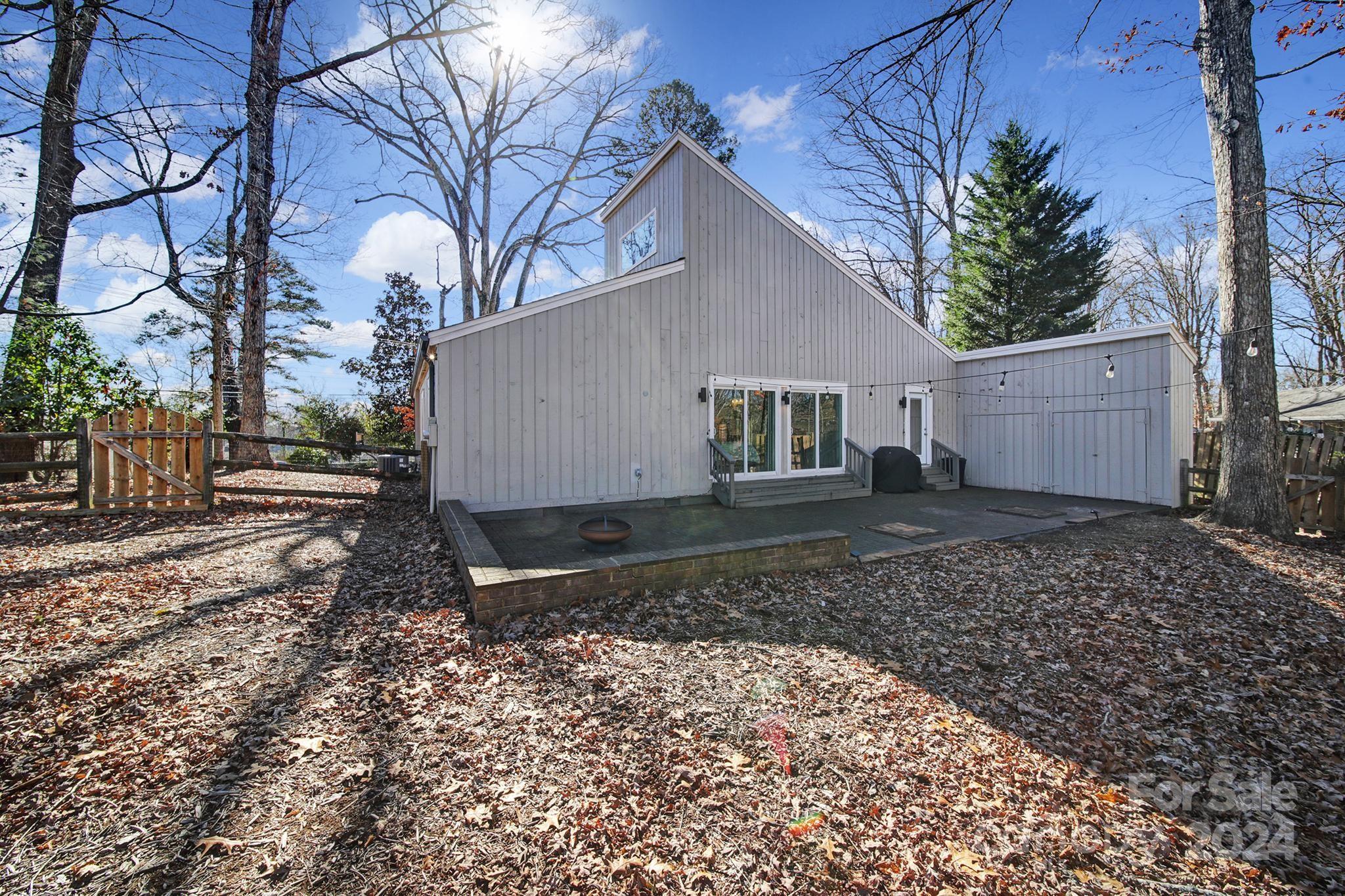 River Hills - Residential