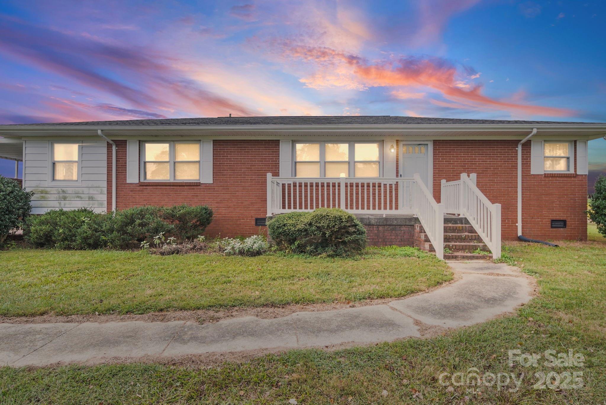 3710 Camden Road