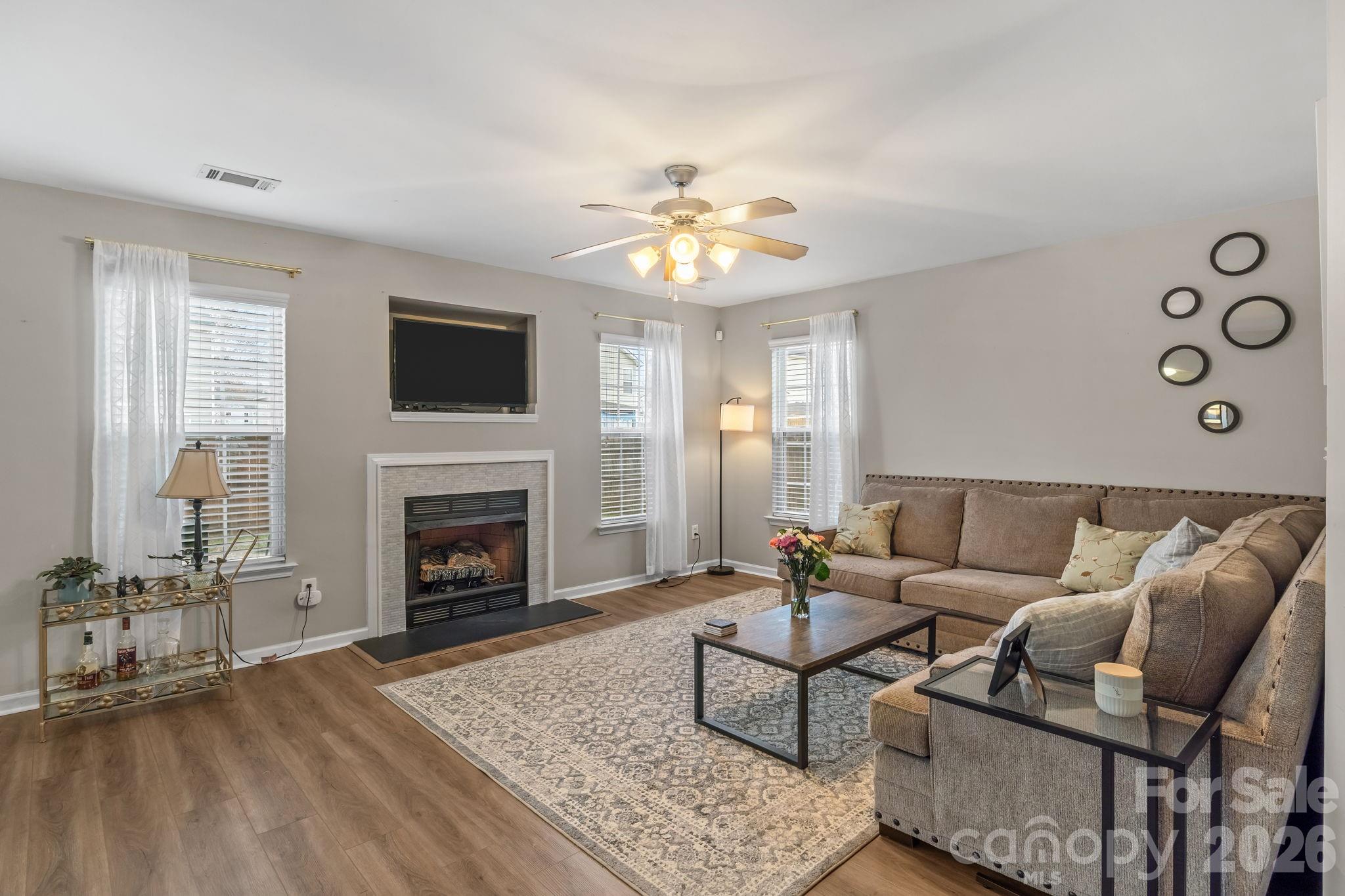 Lincoln Meadows - Residential