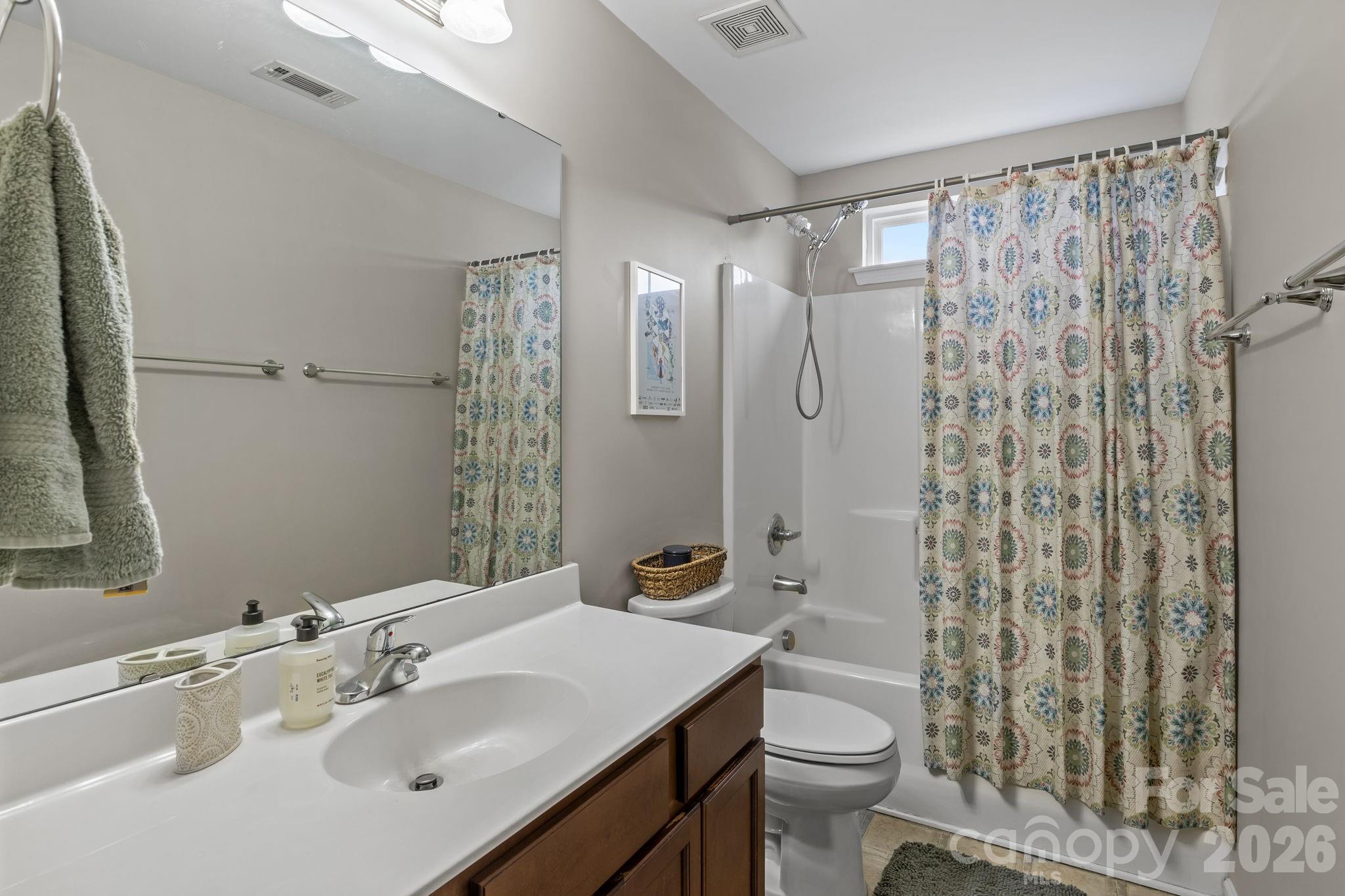 Lincoln Meadows - Residential