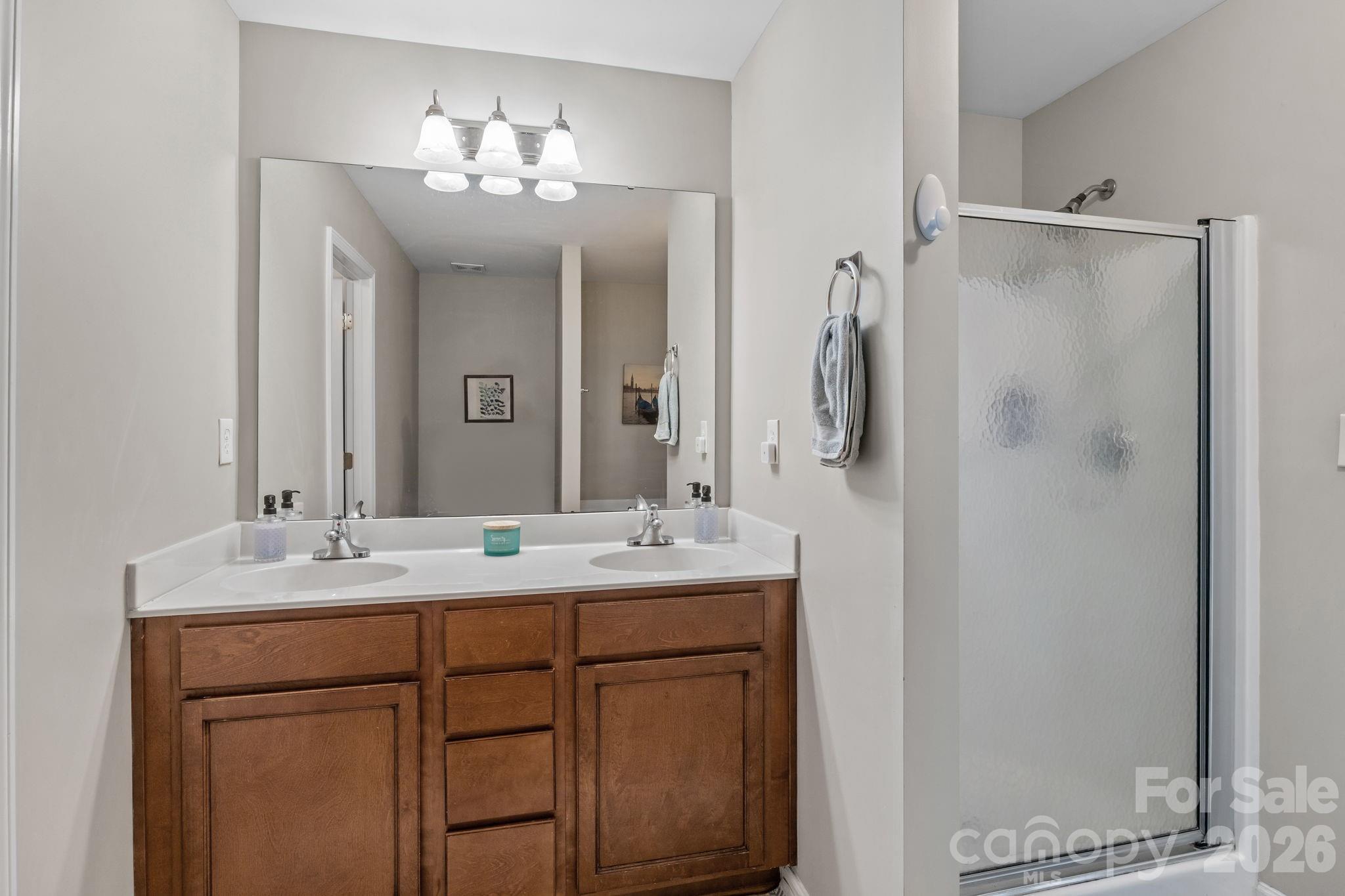 Lincoln Meadows - Residential