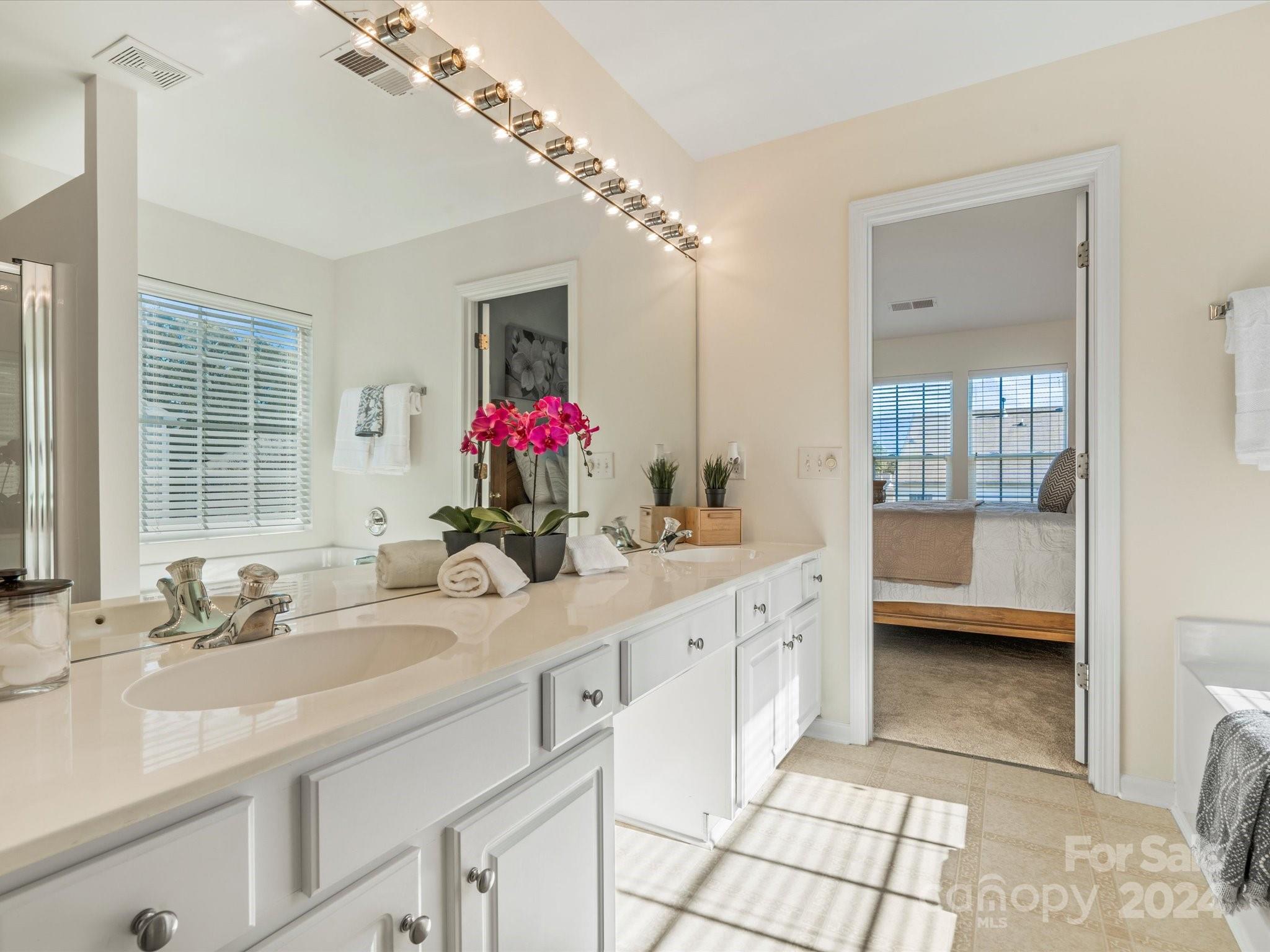 Reavencrest - Residential