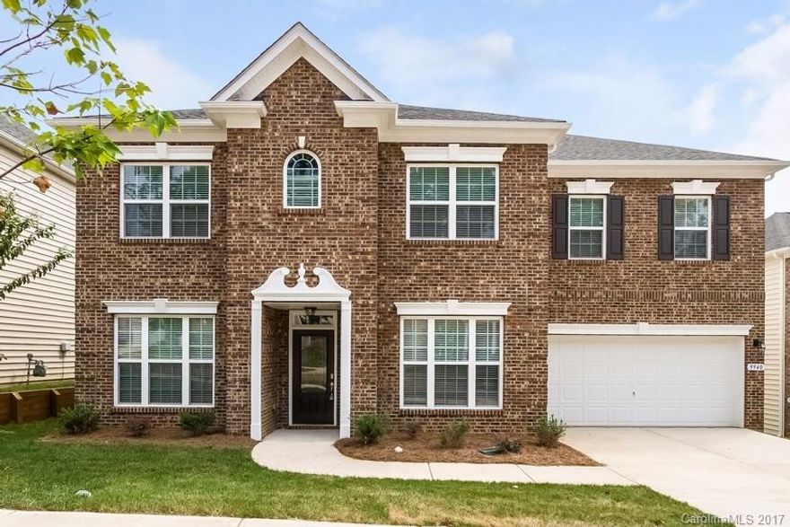 5 BR home with luxury finishes! Luxury plank floors run throughout the formal living and dining rooms, into the living room with gas fireplace & through the kitchen w/ dark cabinetry, SS appliances, granite counters that boast a gas cooktop.  

Upstairs, you'll find the remaining bedrooms, including the spacious master w/ tray ceilings and attached bath w/ dual vanity sinks, over-sized tub, & separate shower.  Three additional bedrooms as well as a massive bonus room upstairs.