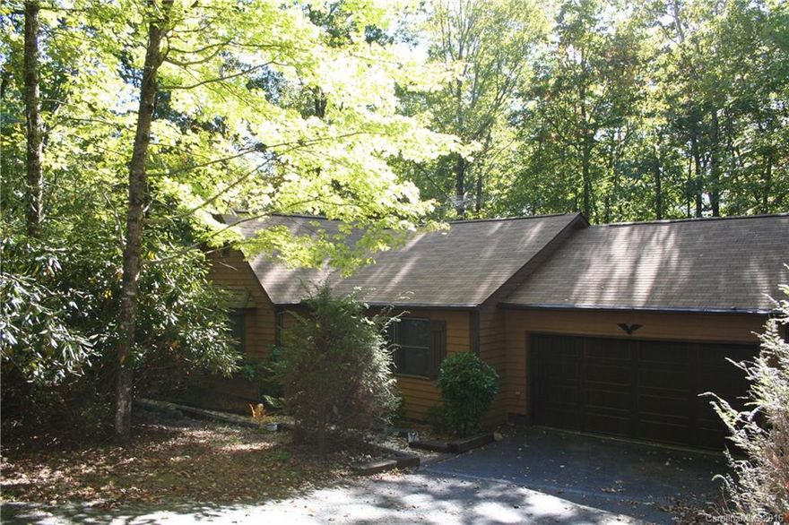 SELLER WILL PAY $8,000 UAF WITH FULL PRICE OFFER!!! A Rare Gem in The Woods here in Beautiful Connestee Falls. This one level split floor plan is what you have been looking for. Large wood burning fireplace is the centerpiece of the home, with a very nice screened porch with winter views of Lake Atagahi!  With newer appliances and many updates throughout including a brand new roof. 4 Mountain Lakes, Golf Course, Hiking Trails, Tennis Facility, Pickle Ball, Clubhouse, Parks, Gated Community.