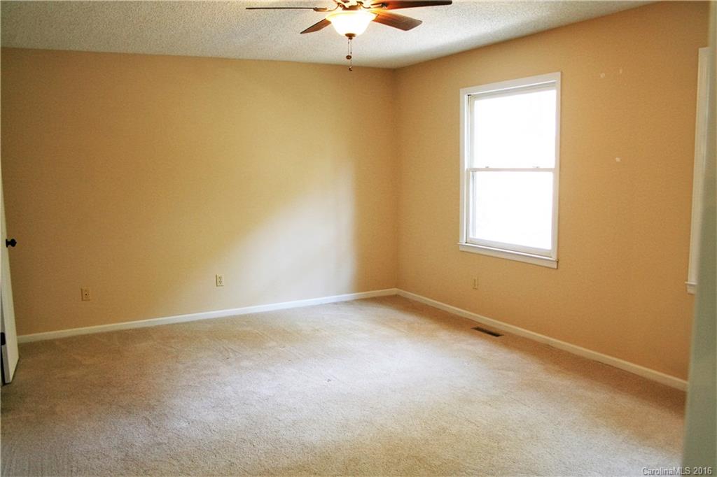 Connestee Falls - Residential