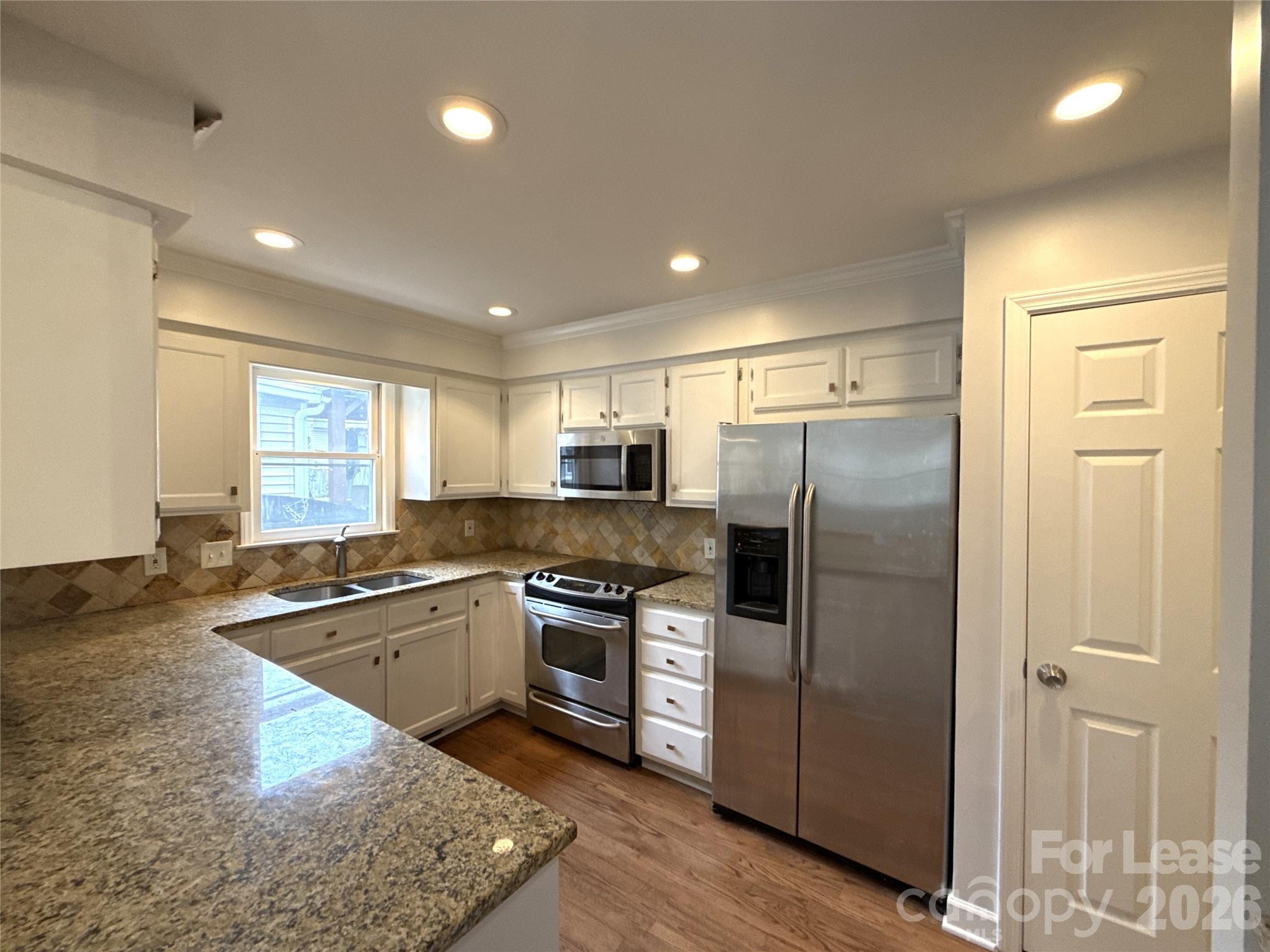 815 Lexington Avenue A