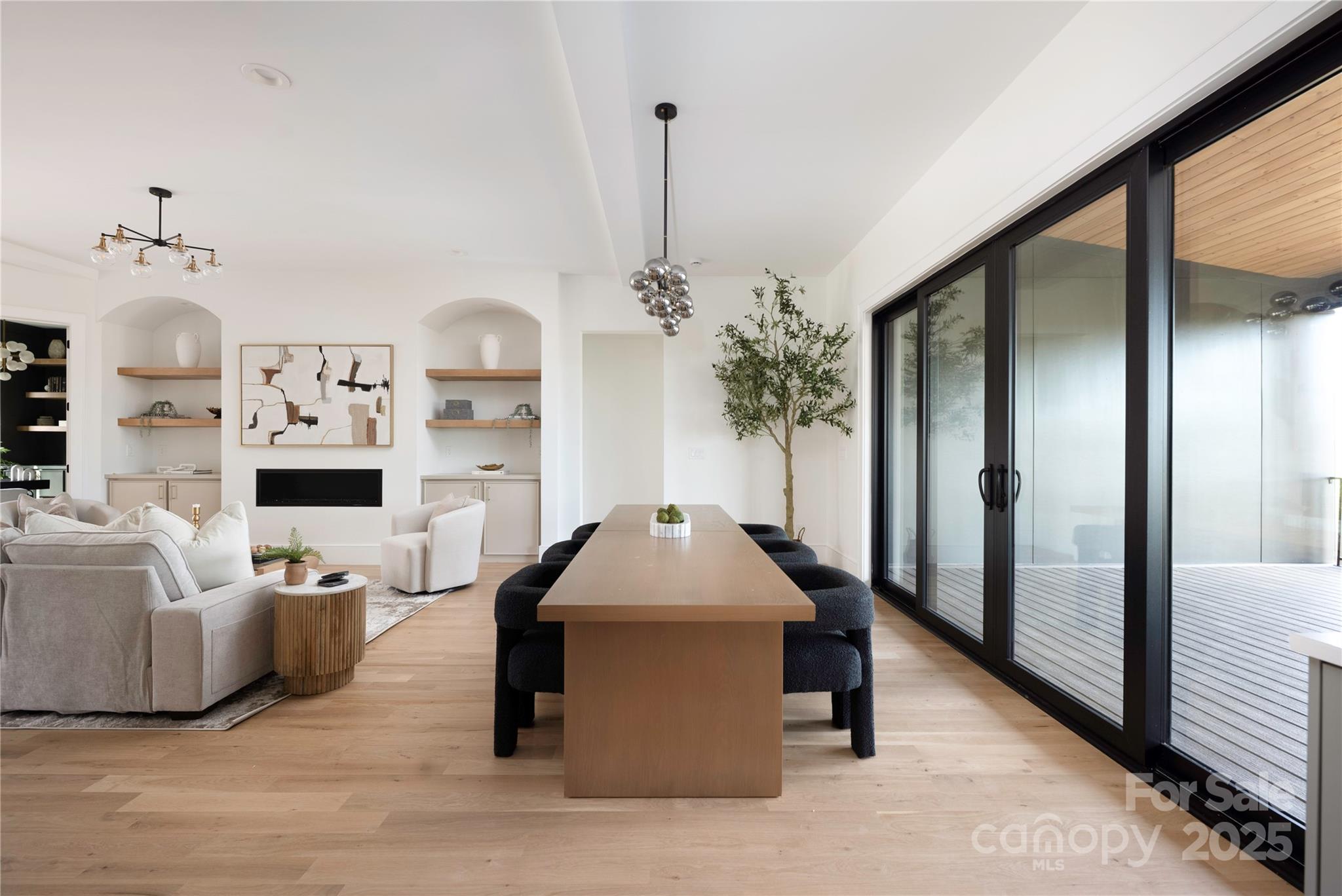 4041 Hiddenbrook Drive