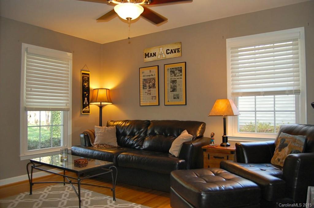 Beverly Woods East - Residential