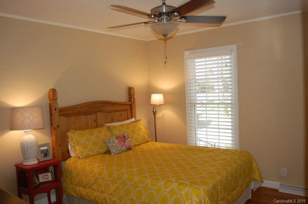 Beverly Woods East - Residential