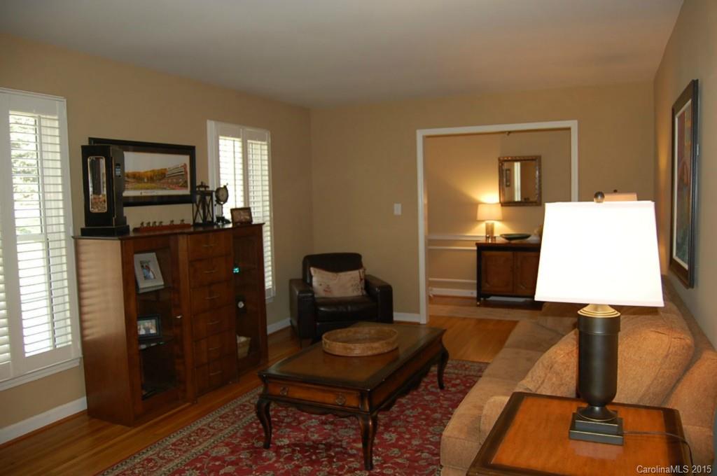 Beverly Woods East - Residential