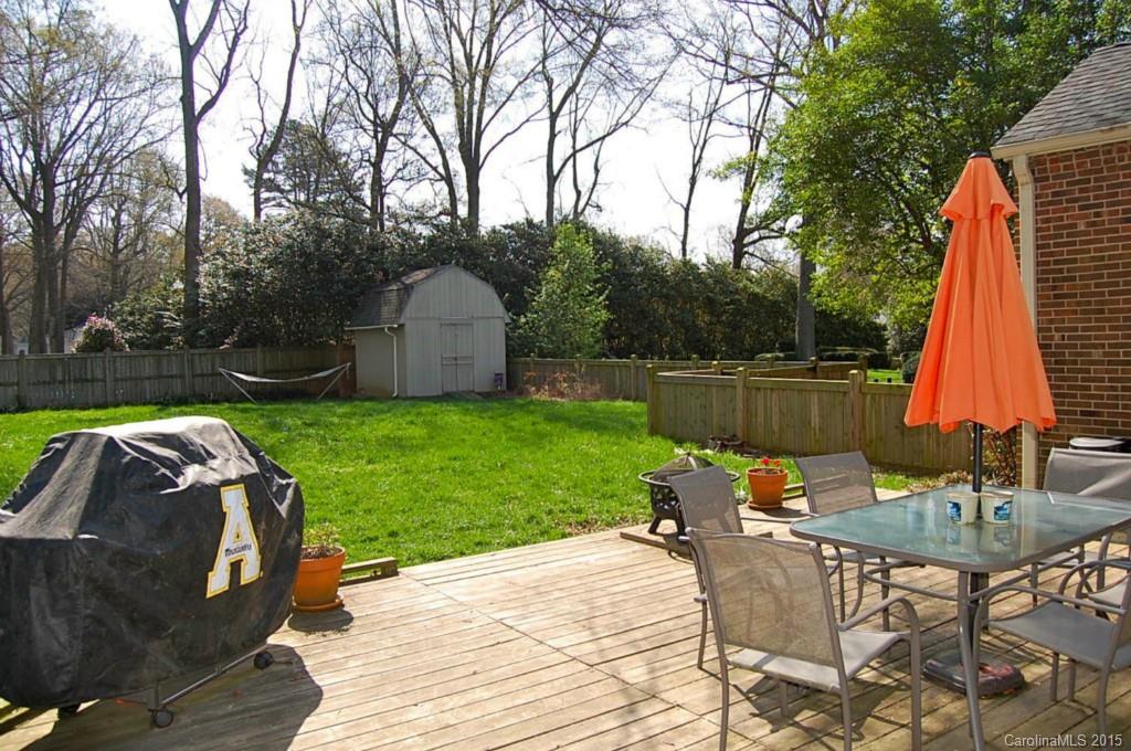 Beverly Woods East - Residential