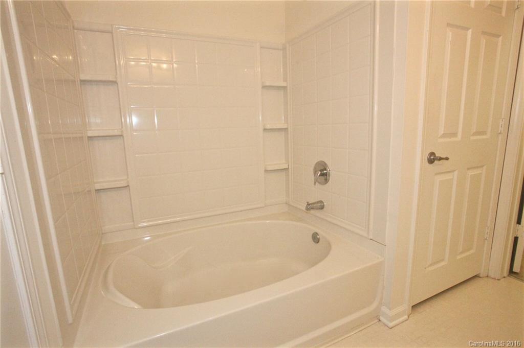 Lake Park - Residential Lease