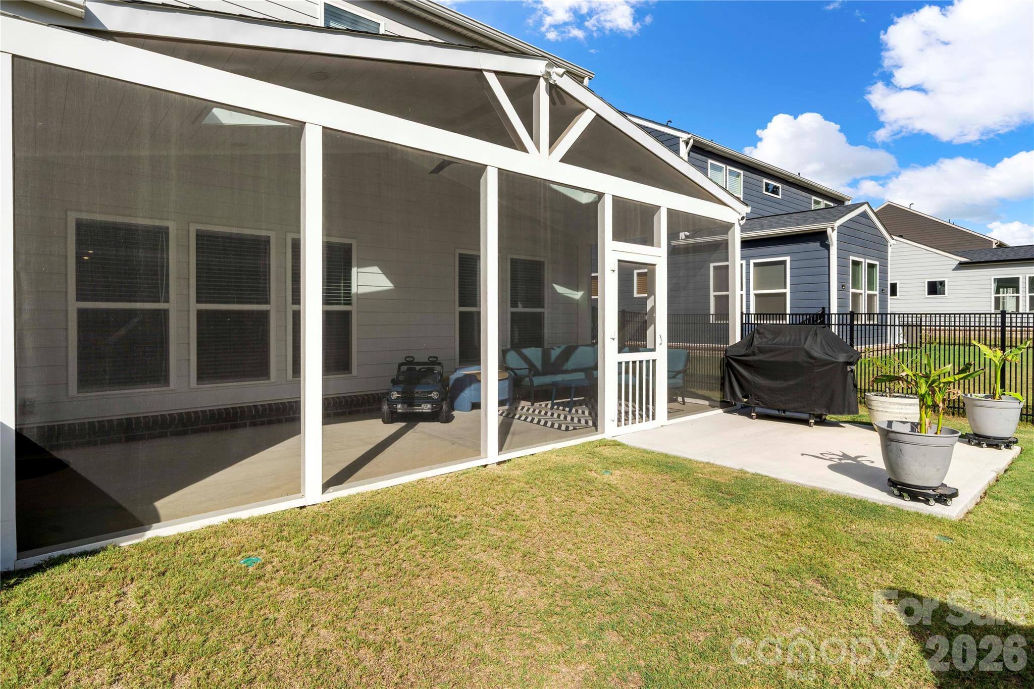 3838 Pee Dee Street