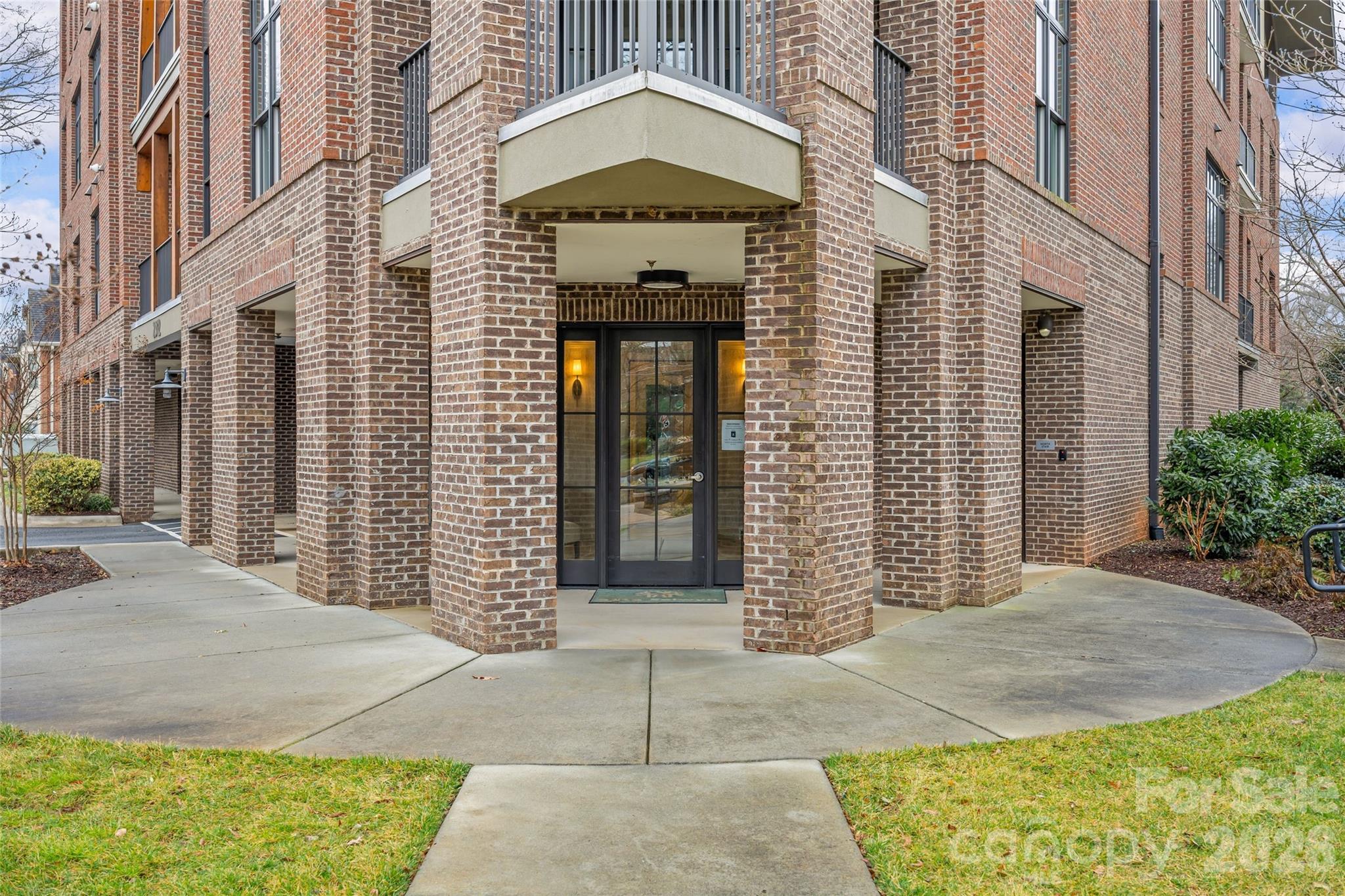 Myers Park - Residential