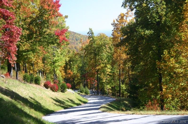 High Cliffs at Round Mountain - Land