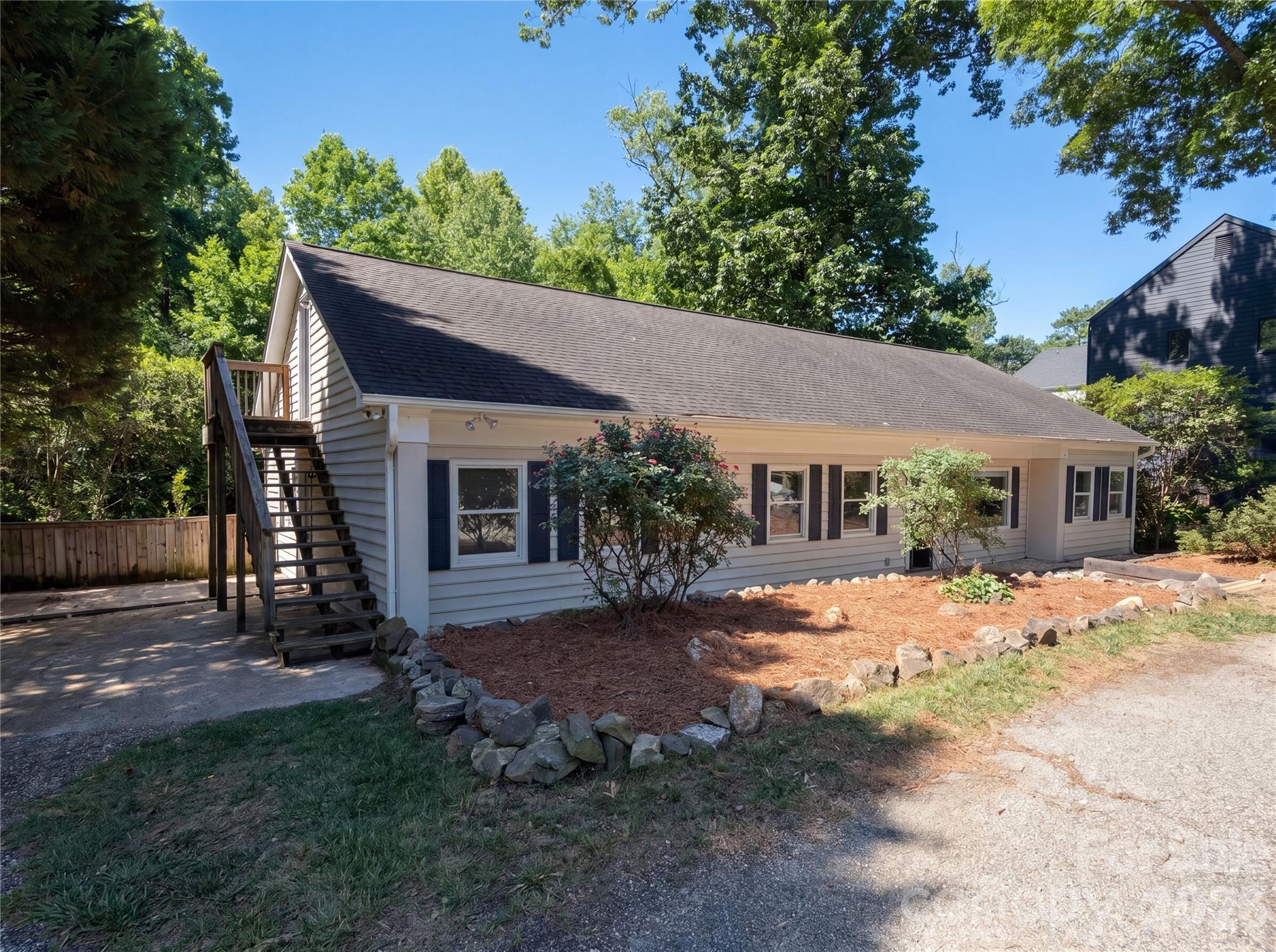 Commonwealth Park - Residential