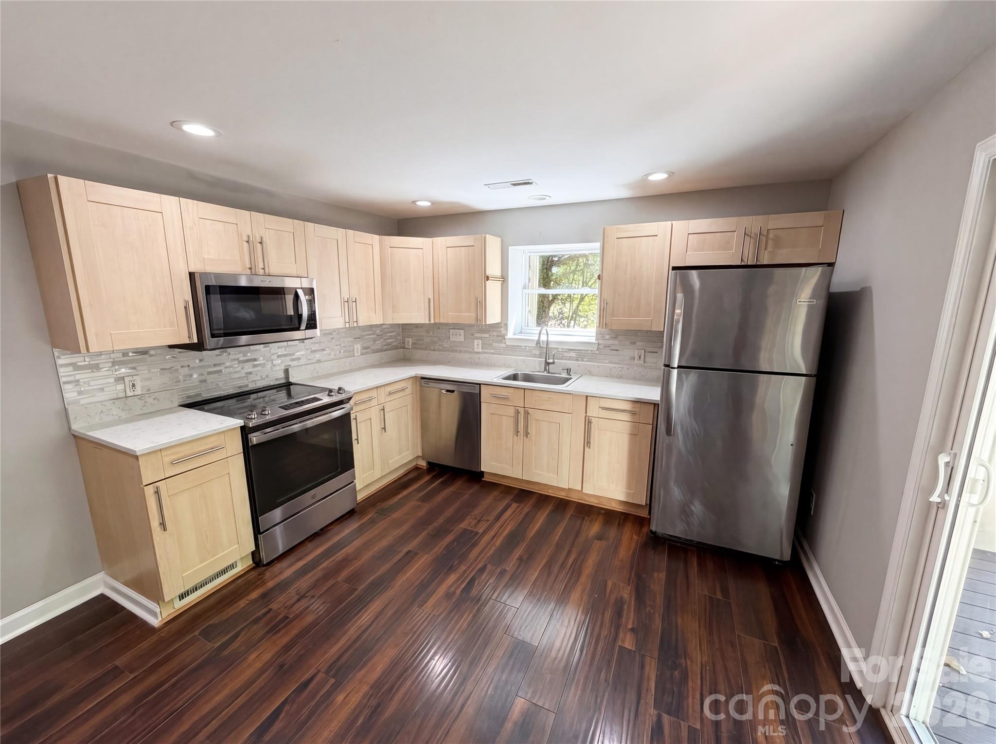 Commonwealth Park - Residential