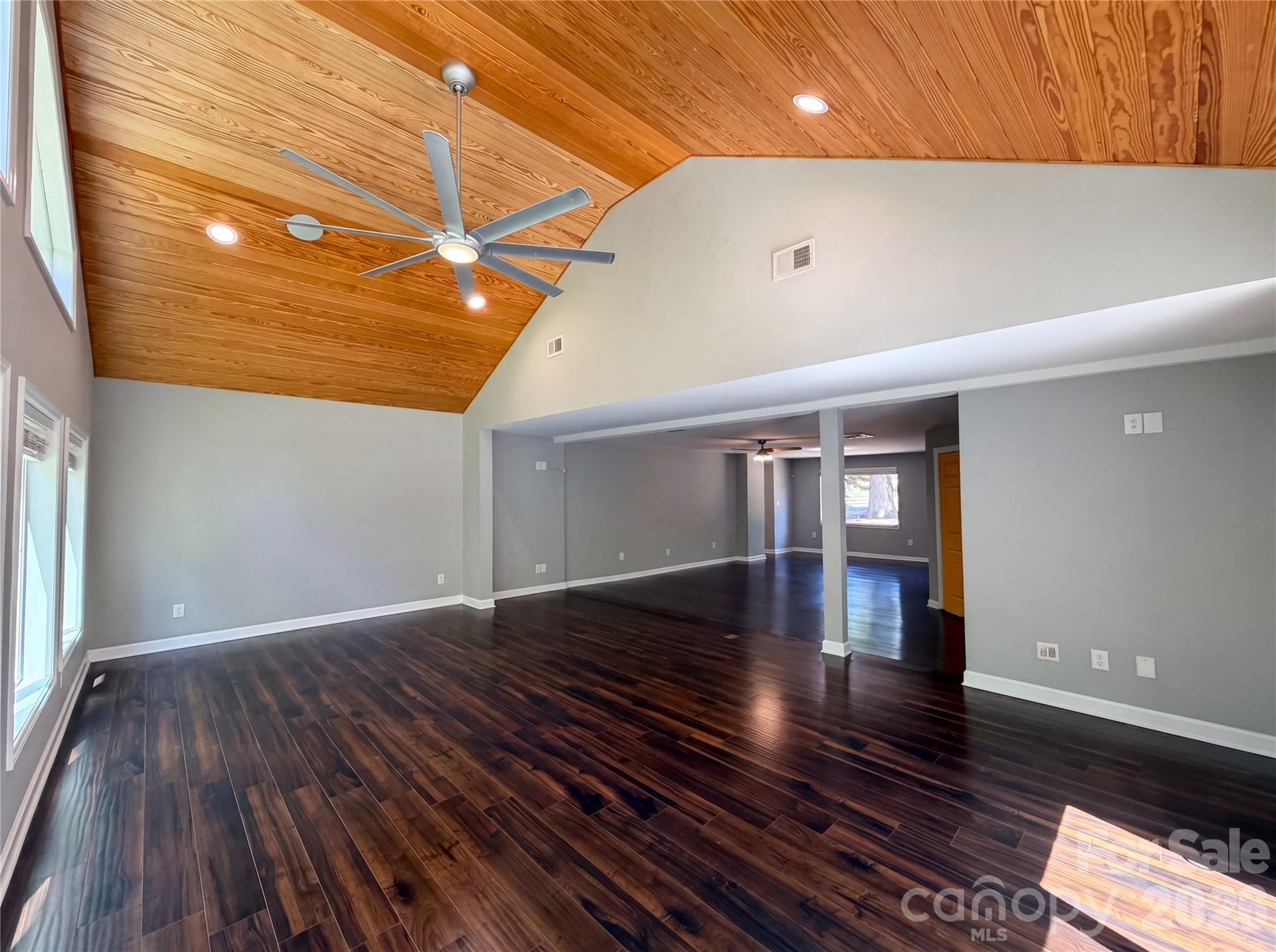 Commonwealth Park - Residential