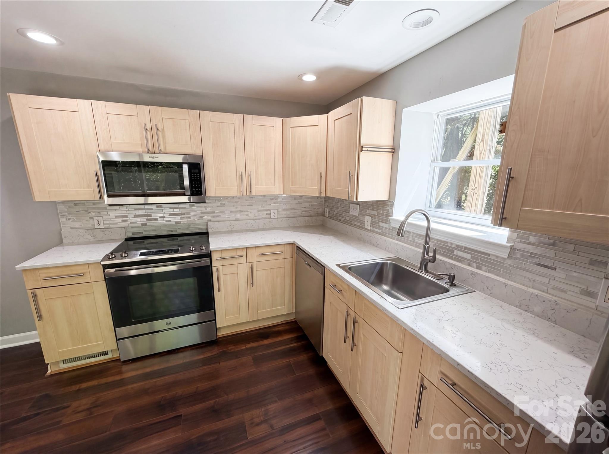 Commonwealth Park - Residential