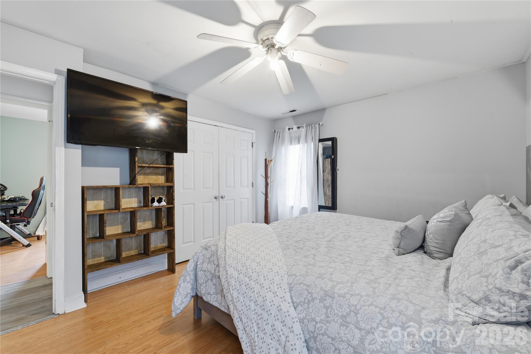 Hillcrest - Residential