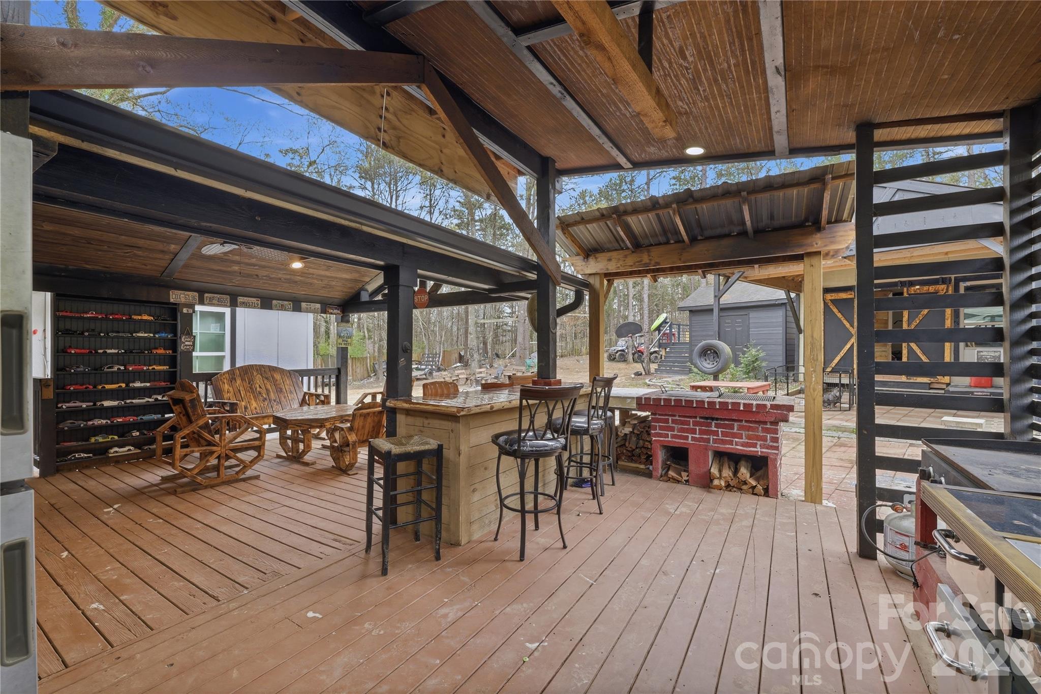 Hillcrest - Residential