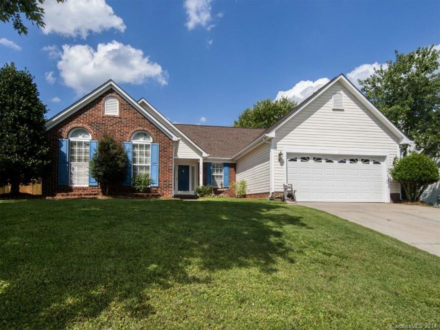 Great 4 bedroom ranch home located in a convenient South Charlotte area with great access to I-485. Home features laminate hardwood flooring, tiled kitchen, tiled bathrooms, and tiled laundry room. Kitchen has granite counter tops, eat-in breakfast area, breakfast bar and pantry. Master Bedroom has vaulted ceiling, walk-in closet and large master bath with separate tub and shower.  4th bedroom could be used as an office. Enjoy the nice covered patio out back. Home warranty is included.